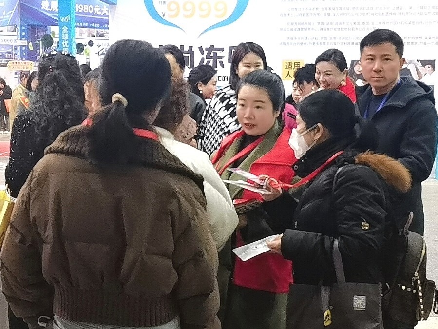 大号发布-2025第十五届（杭州）全球新电商暨网红直播及私域电商团购博览会于2025年02月28日-03月02日在杭州大会展中心隆重开幕！COTV全球直播、中网市场、大号商城、大号会展现场发布！