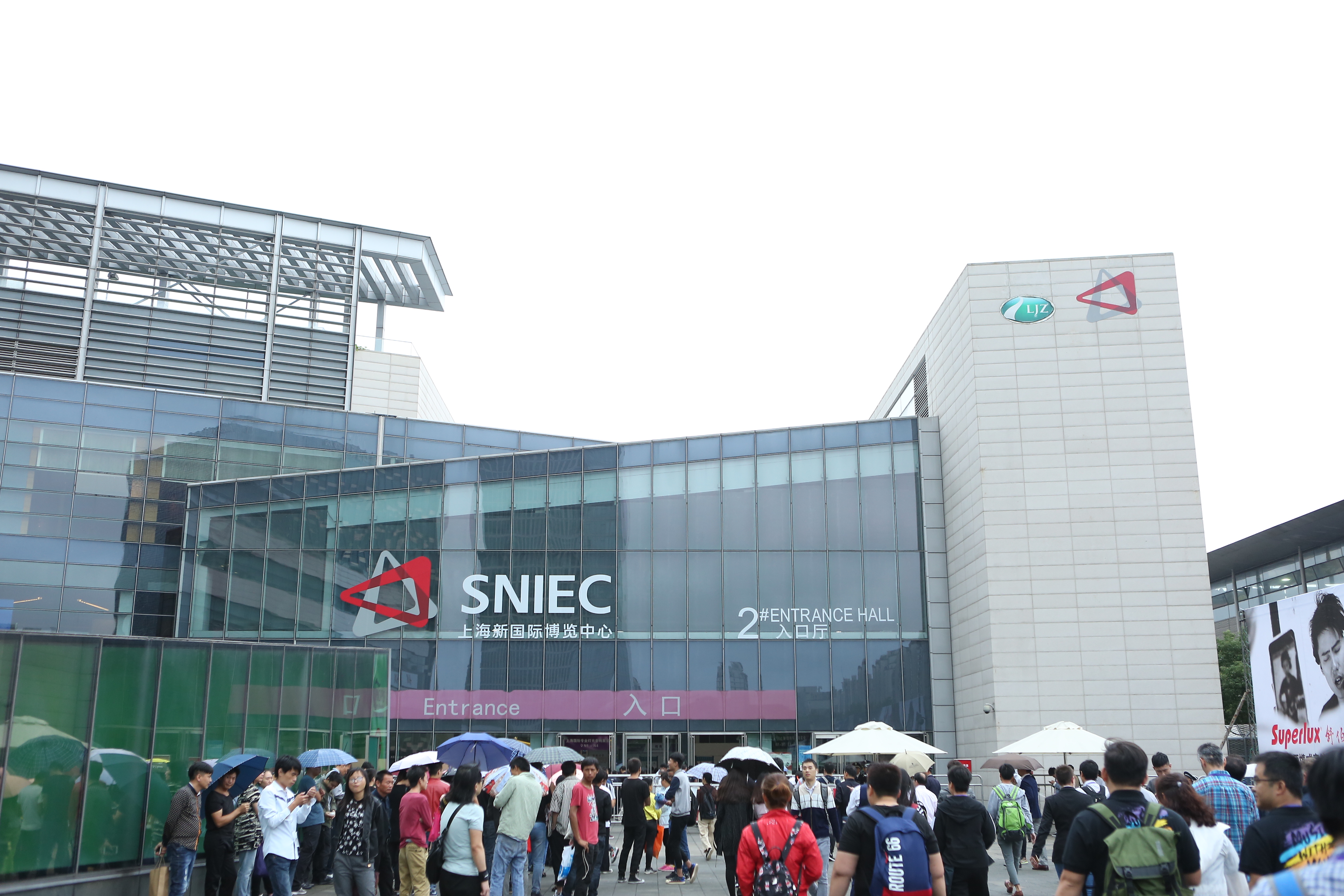 2025 Shanghai International Clothing and Apparel OEM Processing Expo - www.globalomp.com
