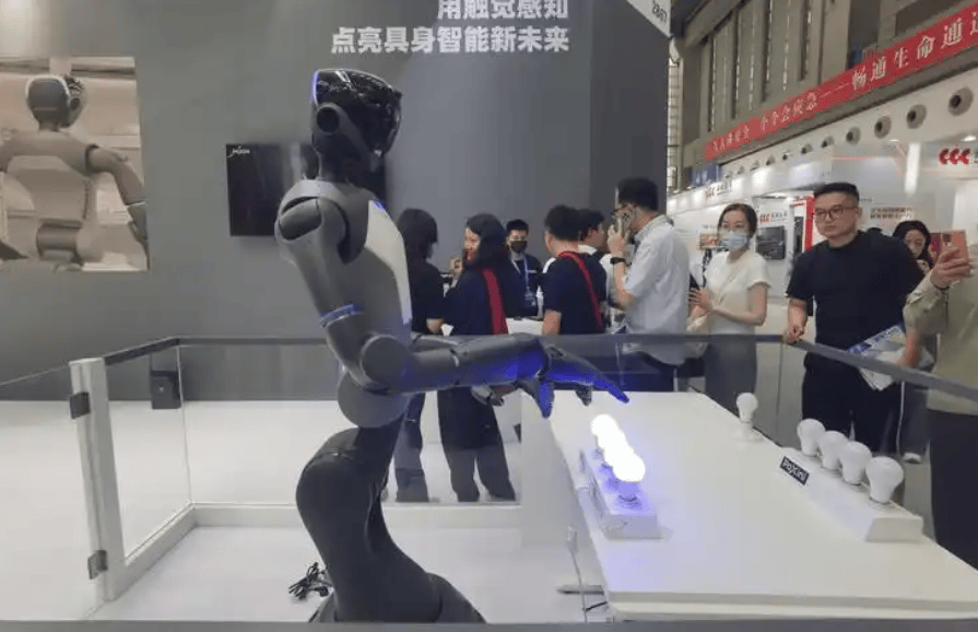 2026北京世亚智博会：大模型赋能机器人，开启智能产业新周期