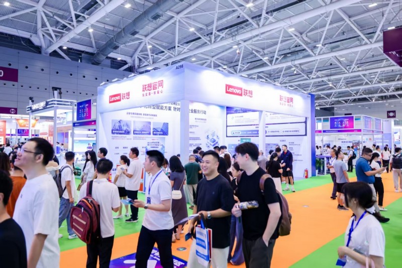 2026 Shanghai International Artificial Intelligence Exhibition · Smart Home Robots - www.globalomp.com