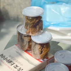 狠美味休闲零食品 手撕黄牛肉干