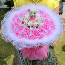 7+1抱心小熊 婚庆用品 情人节礼物 仿真玫瑰花