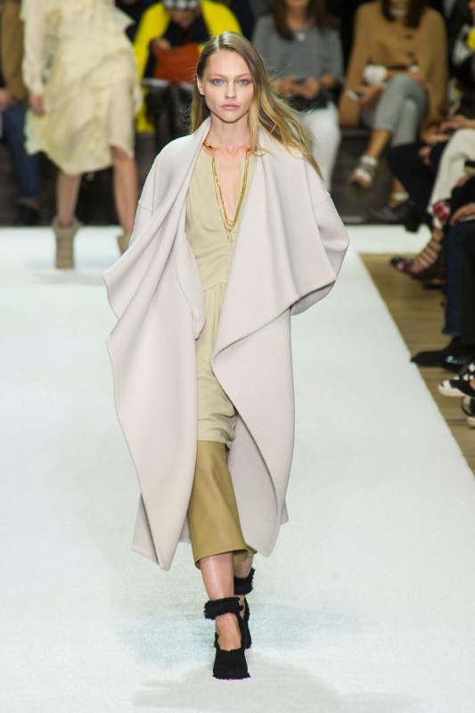 Chloé 2014秋冬RTW时装发布秀0.jpg