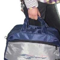 供应2010新款手提单肩旅行包、外出旅游包 行李包