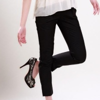 供应2010年新款热销 韩版修身显瘦 九分裤