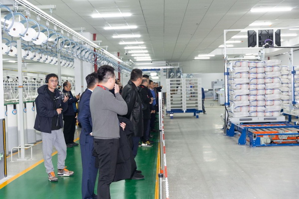 【凝聚共识，智创未来】2025年喷气涡流纺产业发展大会暨中棉行协喷气涡流纺行业分会年会在射阳圆满落幕